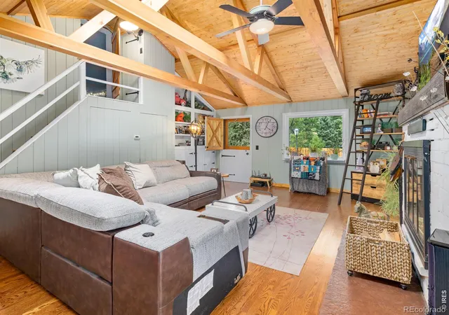 Photo 4 of Single family home for sale at 626 Riverside Dr, Lyons, CO 80540 | MLS# IR1068998 | Listing updated on 2026-09-23