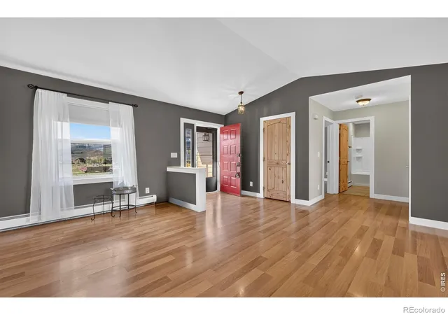 Photo 4 of Single family home for sale at 43 County Rd 1014, Silverthorne, CO 80498 | MLS# IR1069000 | Listing updated on 2026-09-27