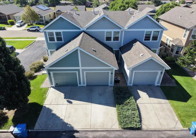 Photo 2 of Townhouse for sale at 1928 Ravenview Rd, Fort Collins, CO 80521 | MLS# IR1069001 | Listing updated on 2026-10-06