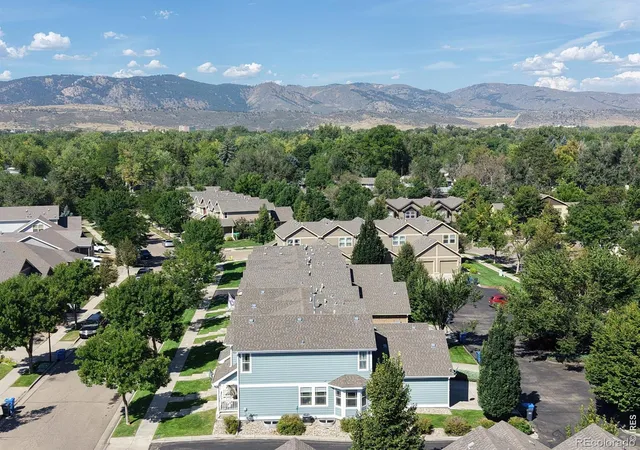 Photo 3 of Townhouse for sale at 1928 Ravenview Rd, Fort Collins, CO 80521 | MLS# IR1069001 | Listing updated on 2026-10-06