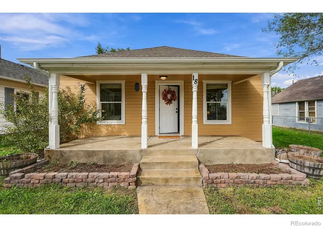 Photo 1 of Single family home for sale at 18 Elm St, Windsor, CO 80550 | MLS# IR1069004 | Listing updated on 2026-10-09