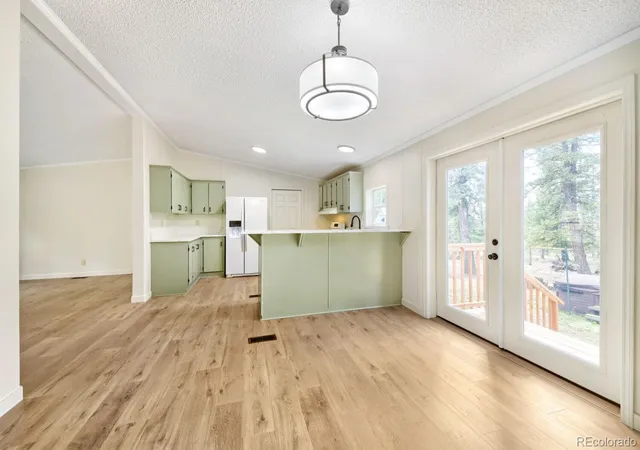 Photo 2 of Single family home for sale at 580 Forest Dr, Bailey, CO 80421 | MLS# 8914837 | Listing updated on 2026-10-07