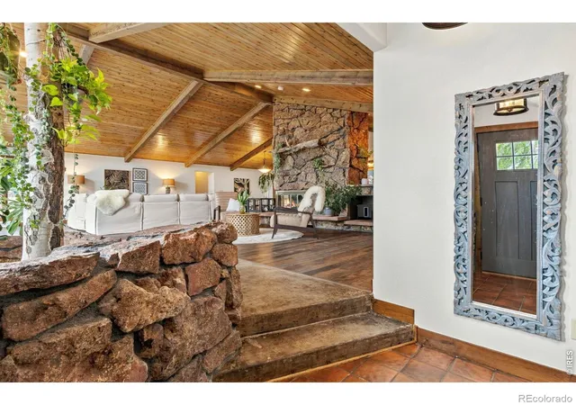 Photo 4 of Single family home for sale at 204 S County Rd 3, Fort Collins, CO 80524 | MLS# IR1069008 | Listing updated on 2026-10-09