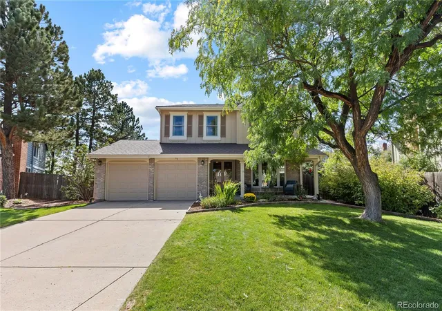 Photo 1 of Single family home for sale at 36 Clare Ct, Castle Pines, CO 80108 | MLS# 1945446 | Listing updated on 2026-09-25
