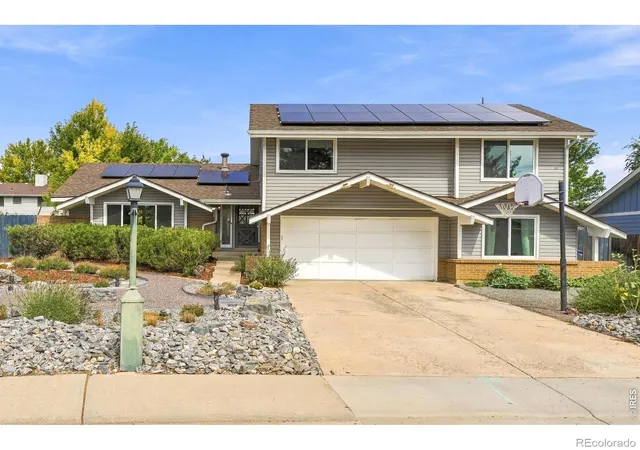 Photo 1 of Single family home for sale at 673 Crawford Cir, Longmont, CO 80504 | MLS# IR1069012 | Listing updated on 2026-09-19