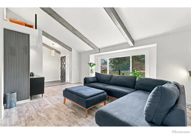 Photo 3 of Single family home for sale at 673 Crawford Cir, Longmont, CO 80504 | MLS# IR1069012 | Listing updated on 2026-09-19
