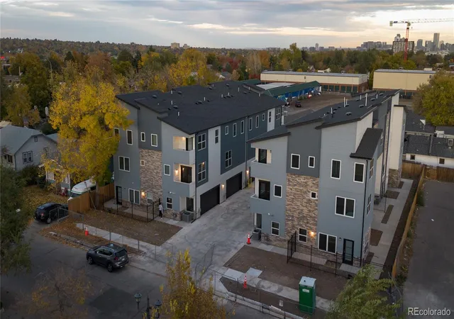 Townhouse for sale at 1512 Ingalls St, Lakewood, CO 80214 | MLS# 4067314