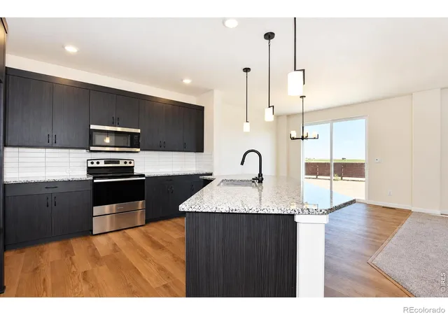 Photo 3 of Single family home for sale at 1181 Crown Sparrow St, Johnstown, CO 80534 | MLS# IR1069015 | Listing updated on 2026-10-06