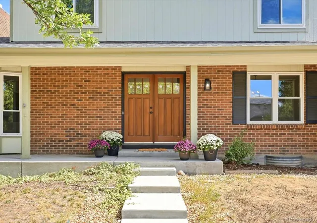 Photo 3 of Single family home for sale at 3740 S Walden St, Aurora, CO 80013 | MLS# 3864412 | Listing updated on 2026-09-22
