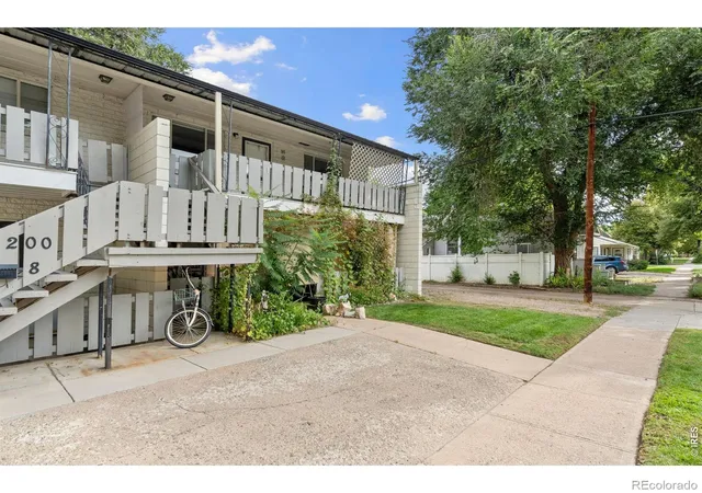 Townhouse for sale at 200 E Myrtle St #8, Fort Collins, CO 80524 | MLS# IR1069021