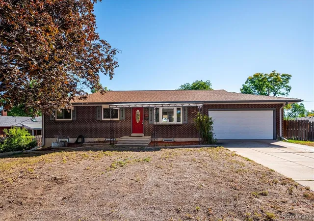 Photo 2 of Single family home for sale at 1714 S Urban Way, Lakewood, CO 80228 | MLS# 6478174 | Listing updated on 2026-10-03