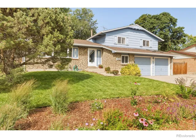 Single family home for sale at 1323 S Sherman St, Longmont, CO 80501 | MLS# IR1069025