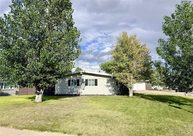 Photo 3 of Single family home for sale at 1590 6th Street, Limon, CO 80828 | MLS# 7101949 | Listing updated on 2026-09-30