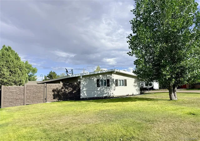 Photo 4 of Single family home for sale at 1590 6th Street, Limon, CO 80828 | MLS# 7101949 | Listing updated on 2026-09-30