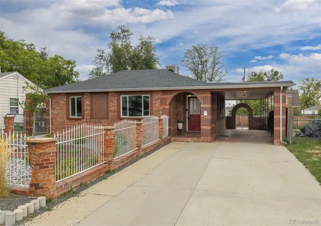 Photo 3 of Single family home for sale at 4870 Raritan St, Denver, CO 80221 | MLS# 6426371 | Listing updated on 2026-10-16