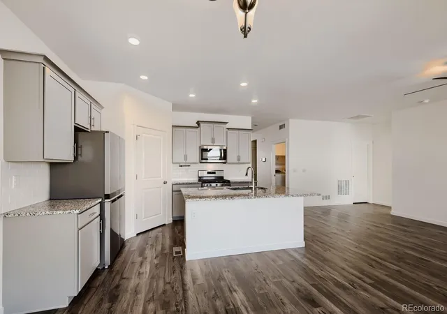 Photo 3 of Single family home for sale at 4143 Limestone Ave, Longmont, CO 80504 | MLS# 4454816 | Listing updated on 2026-09-23