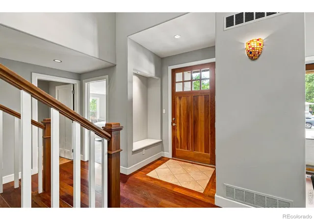 Photo 2 of Single family home for sale at 1390 Edinboro Dr, Boulder, CO 80305 | MLS# IR1069027 | Listing updated on 2026-09-27