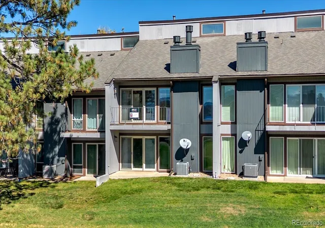 Photo 2 of Townhouse for sale at 6509 Pinewood Dr, Parker, CO 80134 | MLS# 4427947 | Listing updated on 2026-10-15