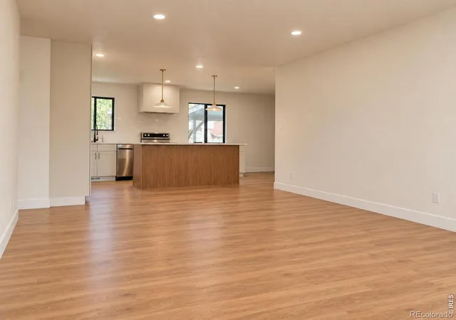 Photo 3 of Sale Pending at 2253 Smith Dr, Longmont, CO 80501 | MLS# IR1069042 | Listing updated on 2026-09-24