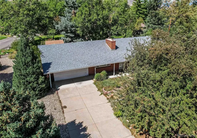 Photo 2 of Single family home for sale at 3005 Flora Ln, Golden, CO 80401 | MLS# 2972539 | Listing updated on 2026-09-29