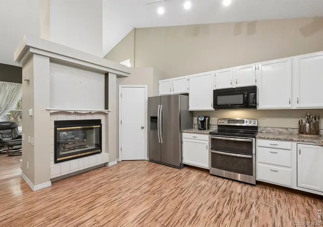 Photo 3 of Single family home for sale at 9857 Grove Cir, Westminster, CO 80031 | MLS# IR1069056 | Listing updated on 2026-10-08