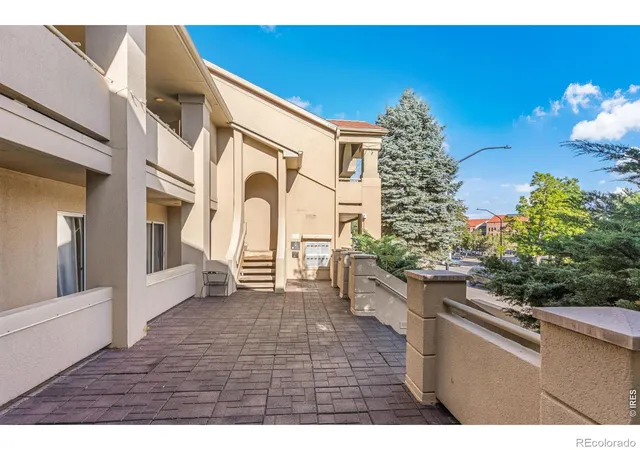 Photo 3 of Sale Pending at 935 Broadway #205, Boulder, CO 80302 | MLS# IR1069058 | Listing updated on 2026-09-28