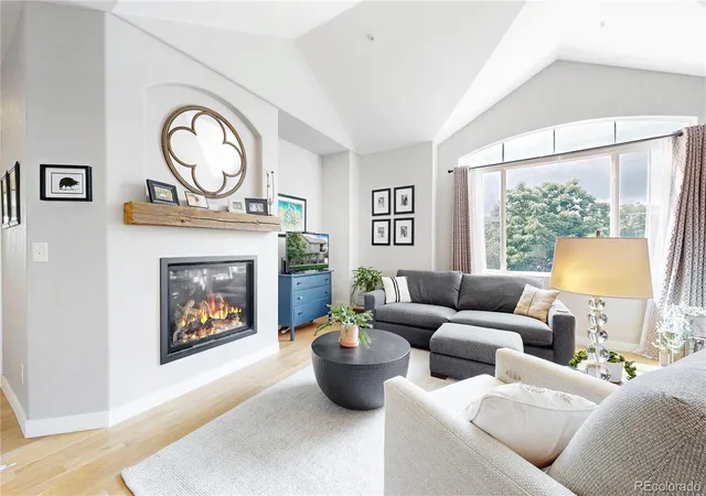 Listing Photo 5 - Condo for sale in building located at 9956 W Jewell Ave, Lakewood, CO 80232 - Unit #A