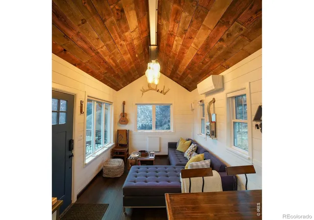 Photo 2 of Single family home for sale at 560 Emerson Gulch Rd, Boulder, CO 80302 | MLS# IR1069074 | Listing updated on 2026-09-22