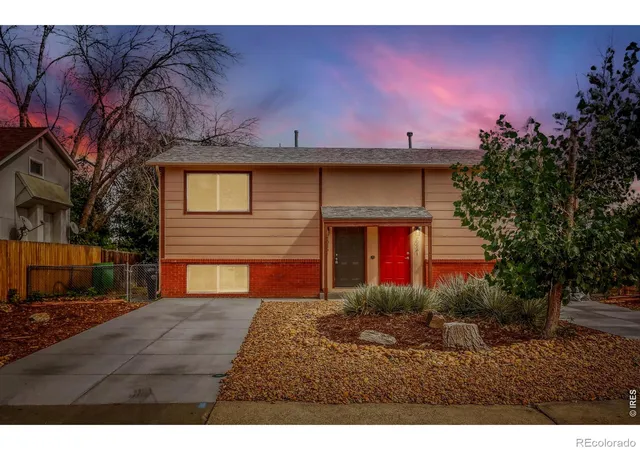 Photo 1 of Condo for sale at 2026 Lincoln St, Longmont, CO 80501 | MLS# IR1069076 | Listing updated on 2026-09-23