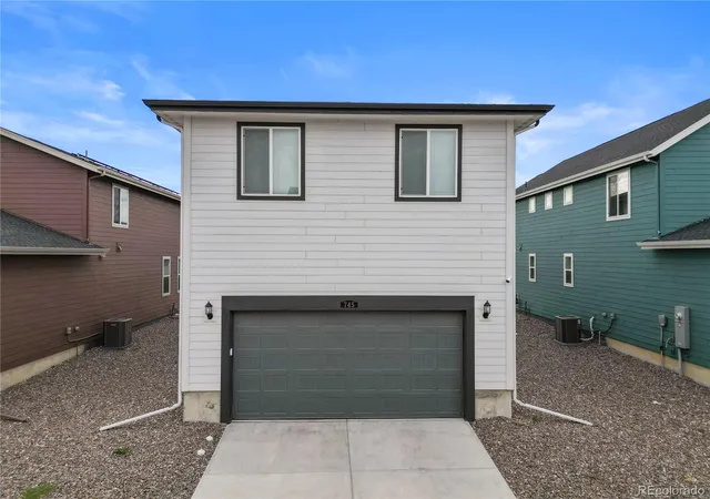 Photo 3 of Single family home for sale at 745 Aspen Ave, Bennett, CO 80102 | MLS# 4945071 | Listing updated on 2026-09-20