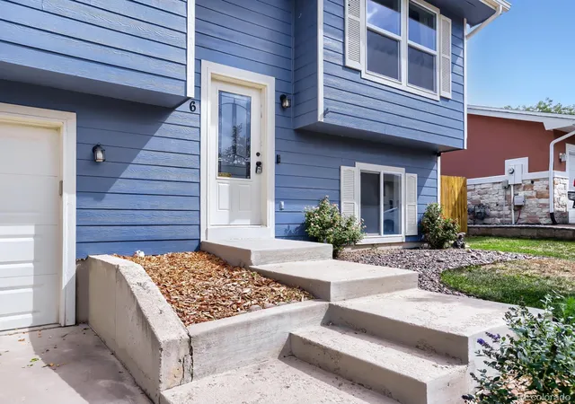 Photo 3 of Single family home for sale at 306 Sundance Pkwy, Dacono, CO 80514 | MLS# 7584843 | Listing updated on 2026-09-28