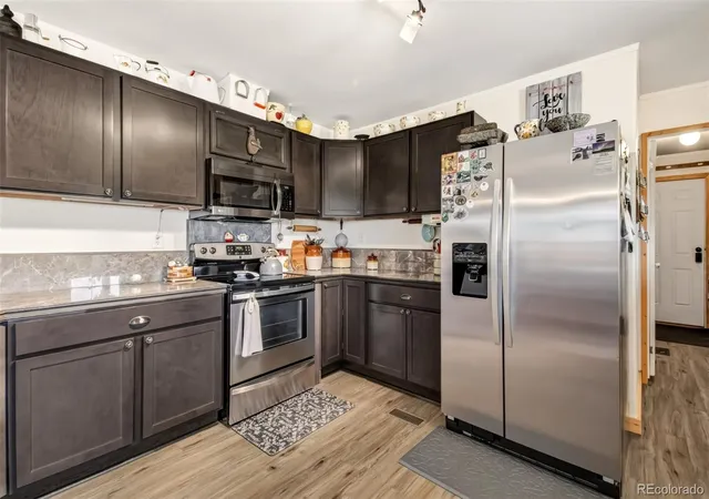 Photo 4 of Single family home for sale at 6425 Autumn Crk Dr, Canon City, CO 81212 | MLS# 1556707 | Listing updated on 2026-09-20