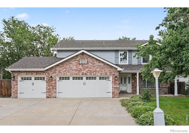 Photo 1 of Single family home for sale at 2659 Beech Cir, Longmont, CO 80503 | MLS# IR1069089 | Listing updated on 2026-09-22