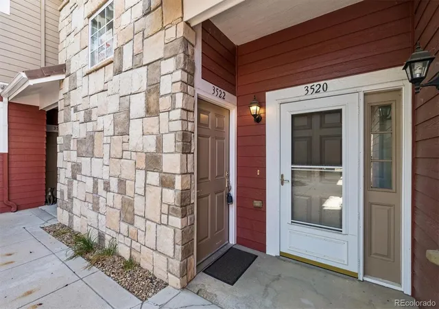 Listing Photo 5 - Condo for sale in building located at 3522 Molly Ln, Broomfield, CO 80023