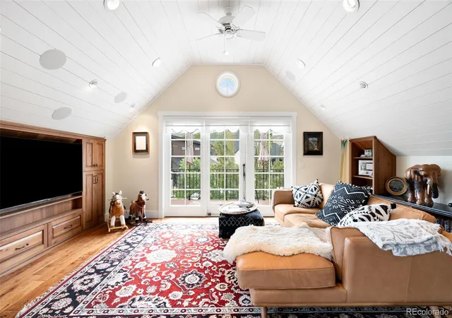Photo 2 of Single family home for sale at 3166 Juniper Ct, Golden, CO 80401 | MLS# 3377319 | Listing updated on 2026-09-24