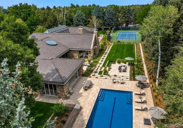 Photo 1 of Single family home for sale at 9 Cherry Hills Farm Ct, Englewood, CO 80113 | MLS# 8763759 | Listing updated on 2026-09-22