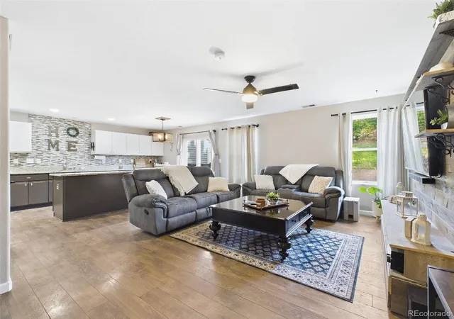 Townhouse for sale at 22156 E Berry Pl, Aurora, CO 80015 | MLS# 6108549