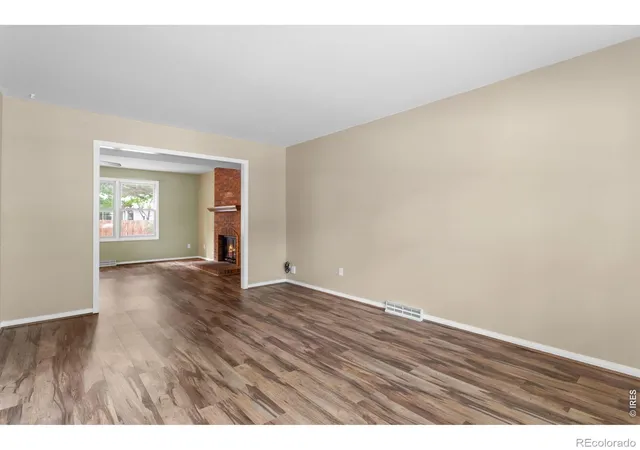 Photo 4 of Single family home for sale at 2060 Bennington Cir, Fort Collins, CO 80526 | MLS# IR1069099 | Listing updated on 2026-09-21