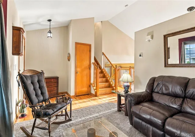Photo 4 of Sale Pending at 5635 S Quemoy Ct, Centennial, CO 80015 | MLS# 9694794 | Listing updated on 2026-09-28