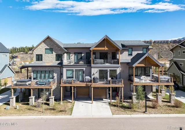 Photo 2 of Single family home for sale at 118 Hay Meadow Dr, Fraser, CO 80442 | MLS# 6644911 | Listing updated on 2026-10-02