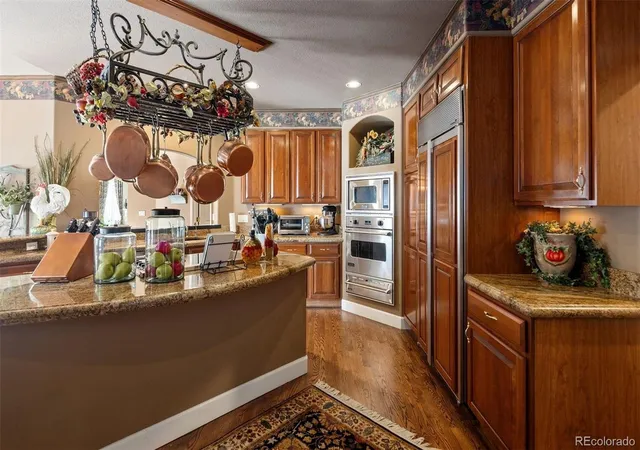 Photo 3 of Single family home for sale at 9188 Buck Hl Dr, Highlands Ranch, CO 80126 | MLS# 7645176 | Listing updated on 2026-10-04