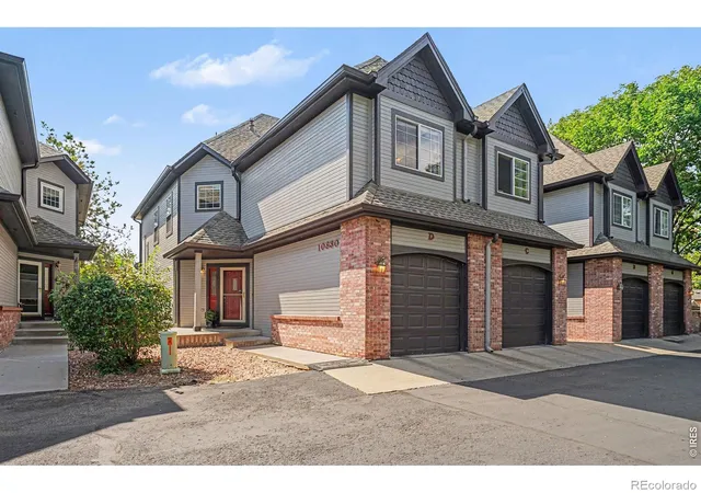 Photo 3 of Townhouse for sale at 10830 W 63rd Avenue #D, Arvada, CO 80004 | MLS# IR1069104 | Listing updated on 2026-09-24