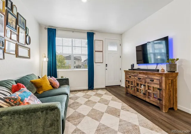 Photo 3 of Townhouse for sale at 6907 Zig Pl, Frederick, CO 80530 | MLS# 3785378 | Listing updated on 2026-09-30