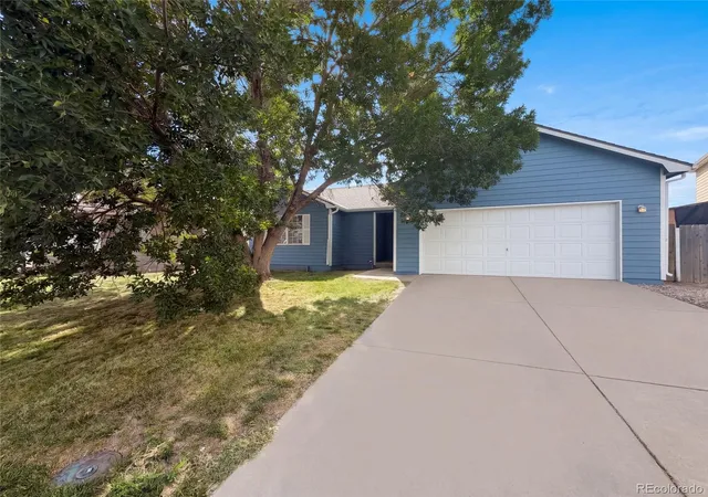Photo 1 of Single family home for sale at 3820 Dove Ln, Evans, CO 80620 | MLS# 4438112 | Listing updated on 2026-09-23