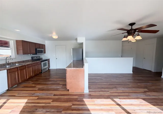 Photo 2 of Single family home for sale at 3820 Dove Ln, Evans, CO 80620 | MLS# 4438112 | Listing updated on 2026-09-23