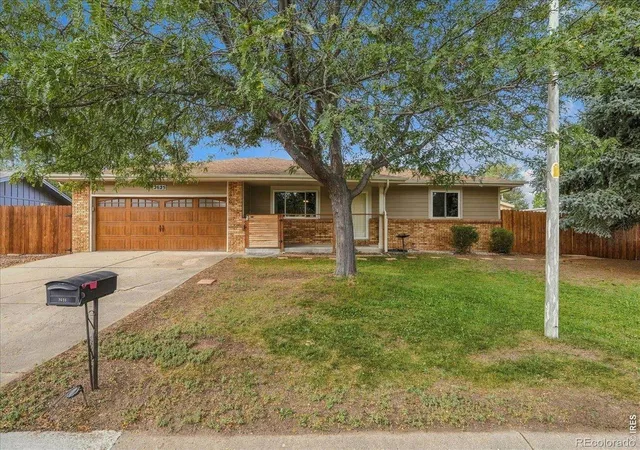 Photo 1 of Single family home for sale at 2625 Meadowbrook Ln, Greeley, CO 80634 | MLS# IR1069110 | Listing updated on 2026-10-07