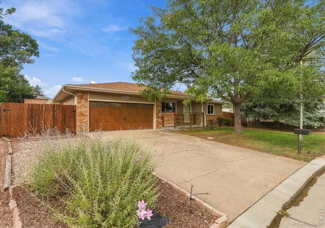 Photo 2 of Single family home for sale at 2625 Meadowbrook Ln, Greeley, CO 80634 | MLS# IR1069110 | Listing updated on 2026-10-07