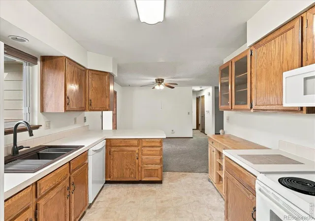 Photo 3 of Single family home for sale at 2625 Meadowbrook Ln, Greeley, CO 80634 | MLS# IR1069110 | Listing updated on 2026-10-07
