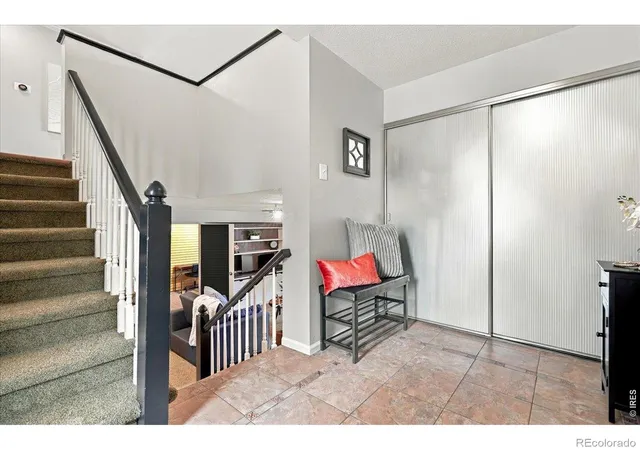 Photo 2 of Single family home for sale at 1018 Wagonwheel Dr, Fort Collins, CO 80526 | MLS# IR1069111 | Listing updated on 2026-10-17