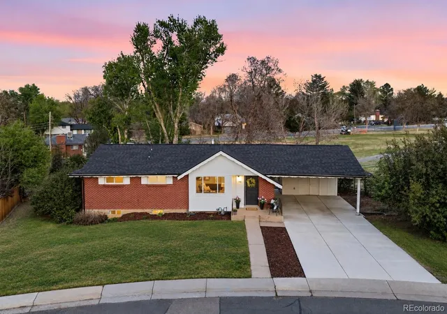 Photo 1 of Single family home for sale at 3148 E Maplewood Ave, Centennial, CO 80121 | MLS# 7050589 | Listing updated on 2026-10-08